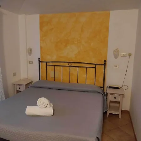 Hotel Carol 3*