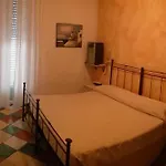 Carol Hotel 3*